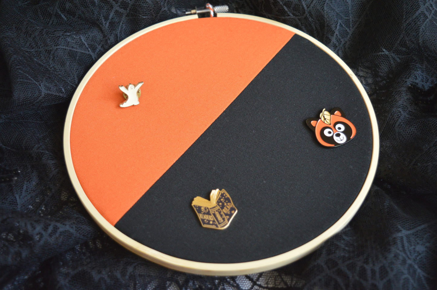 Orange + Black 20cm / 8" Pin Display 12