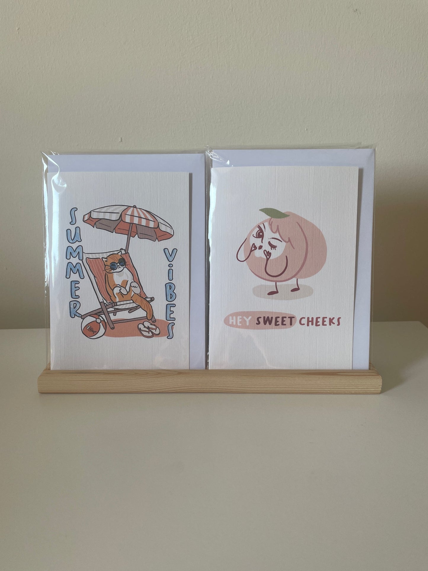 Peach Greeting Card (Hey sweet cheeks)