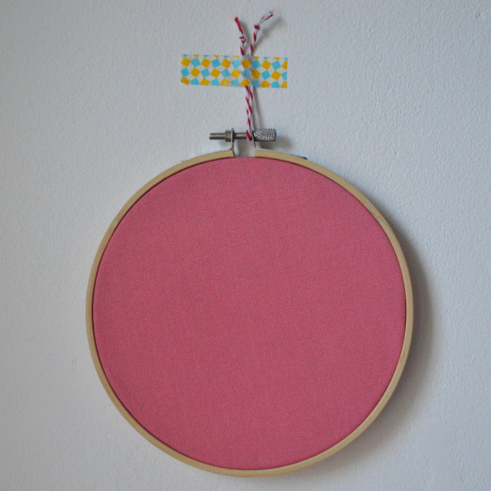 Rose Pink 15cm / 6" Pin Display 2