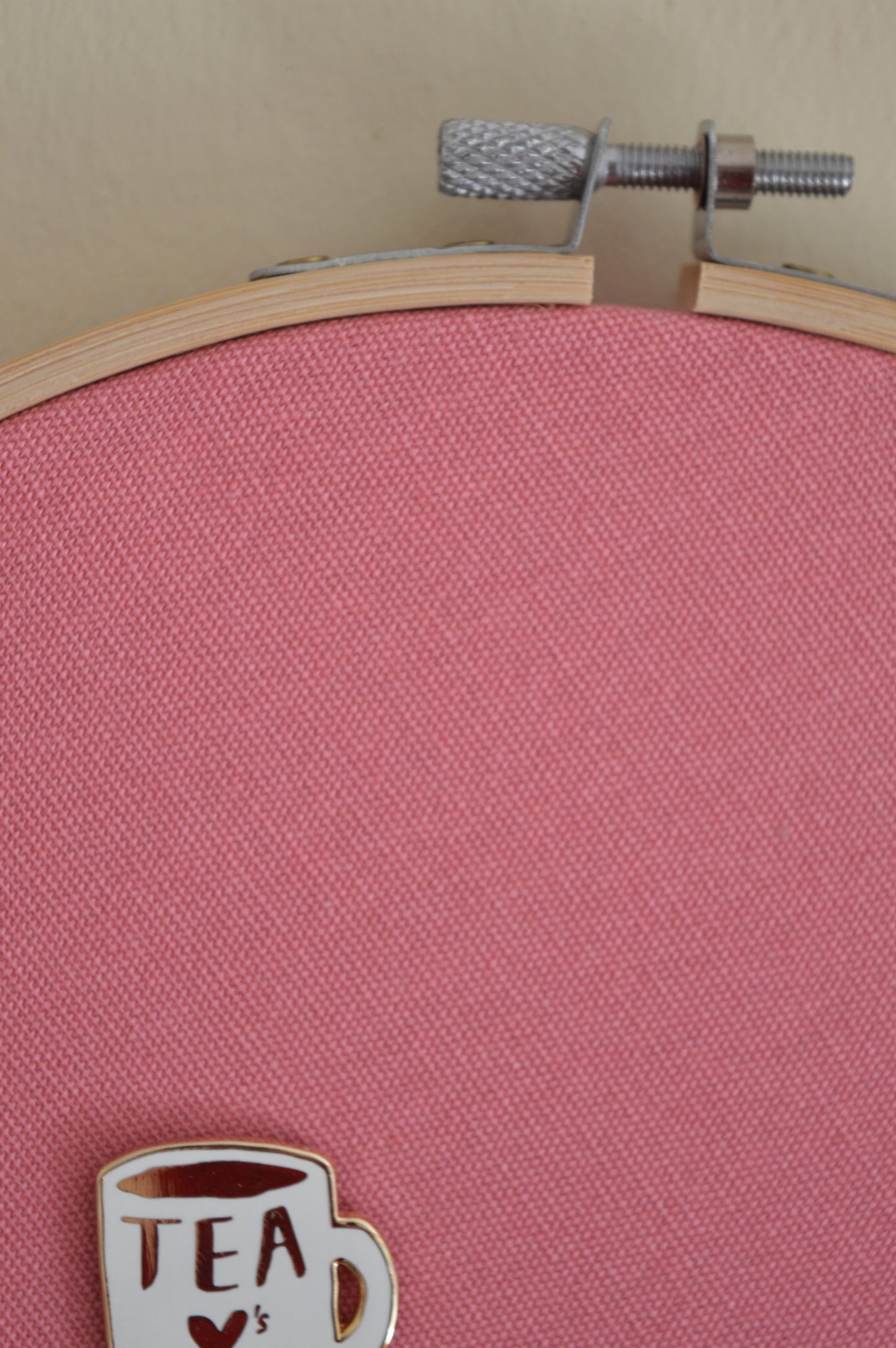 Pink 20cm / 8" Pin Display 4