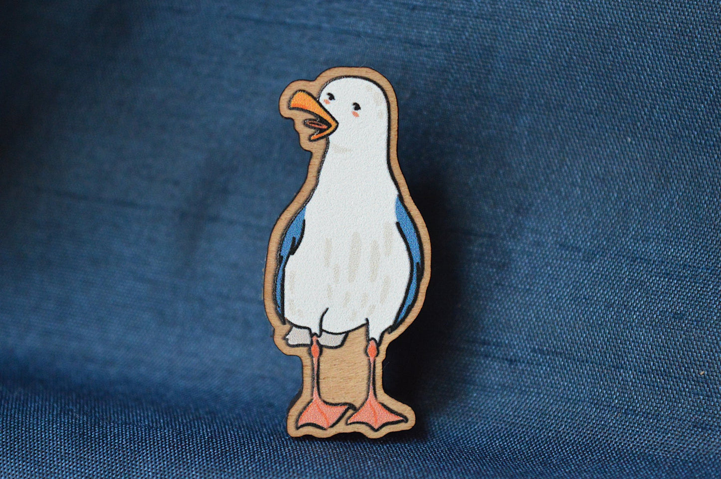 Nibbles Seagull Wooden Pin 1