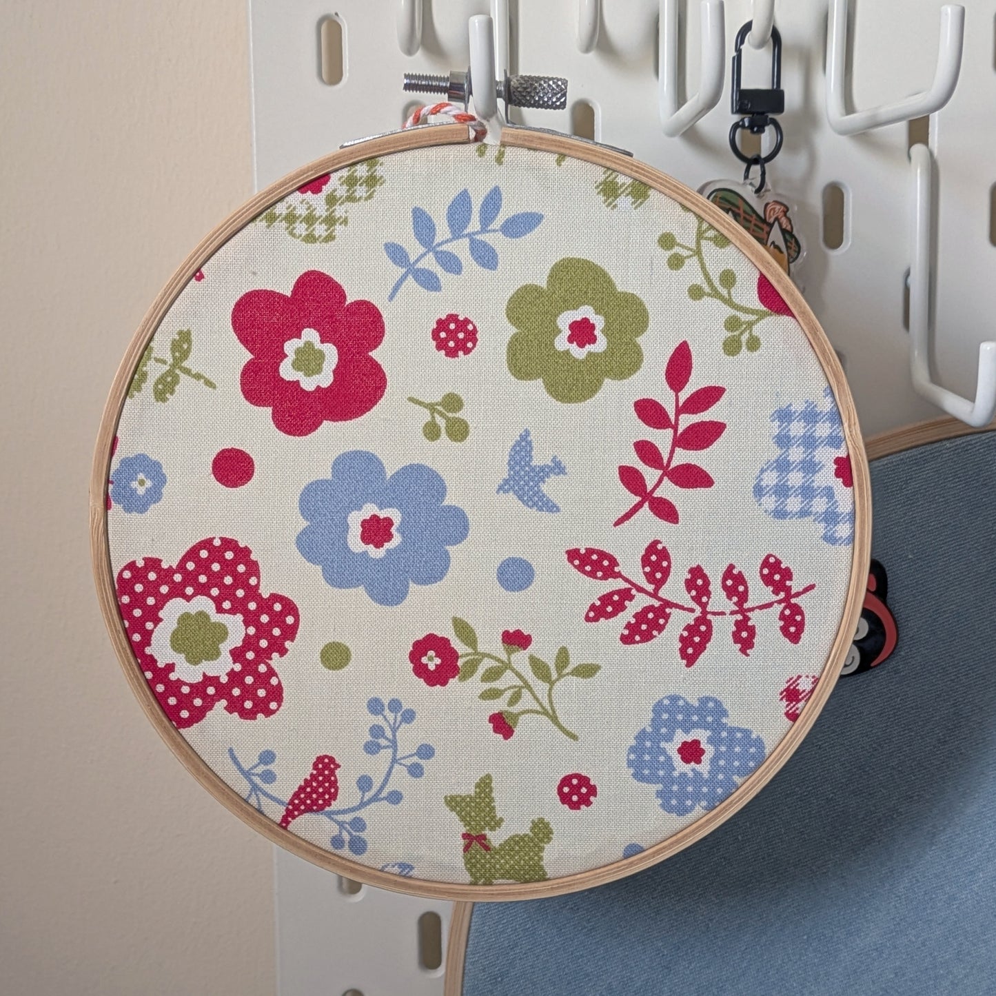 Ditsy 15cm / 6" Display