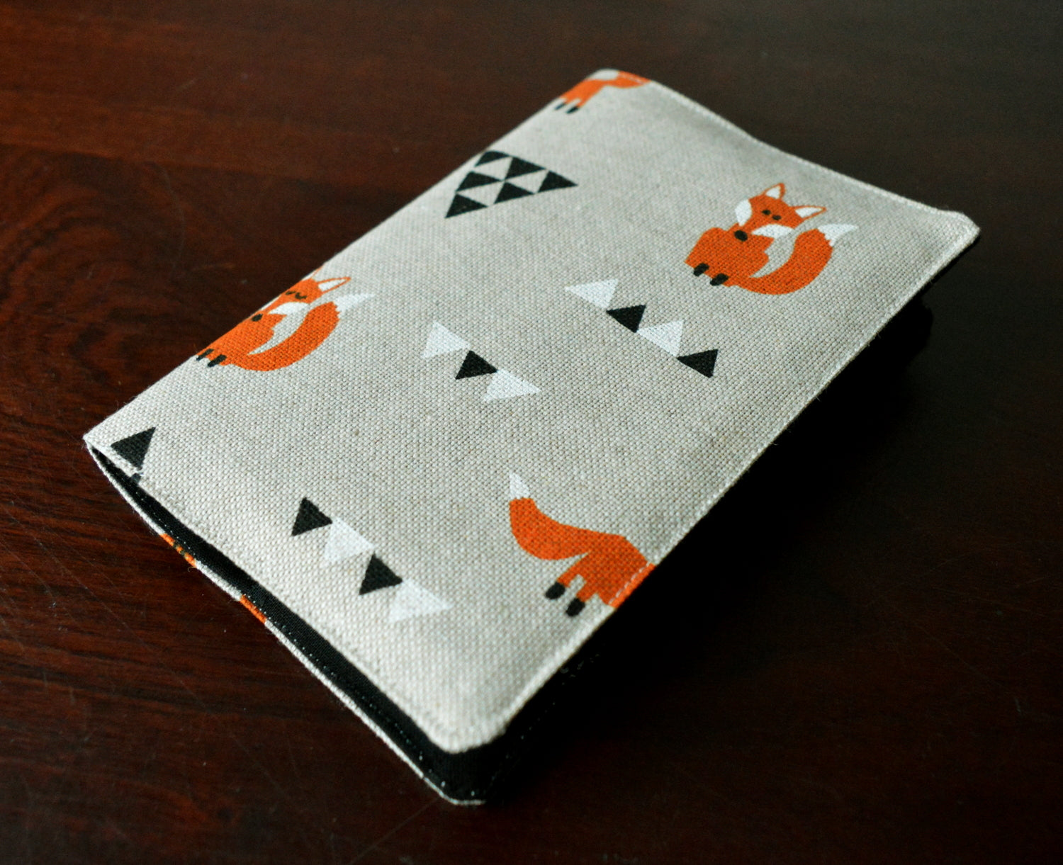 Fox Passport Cover 2