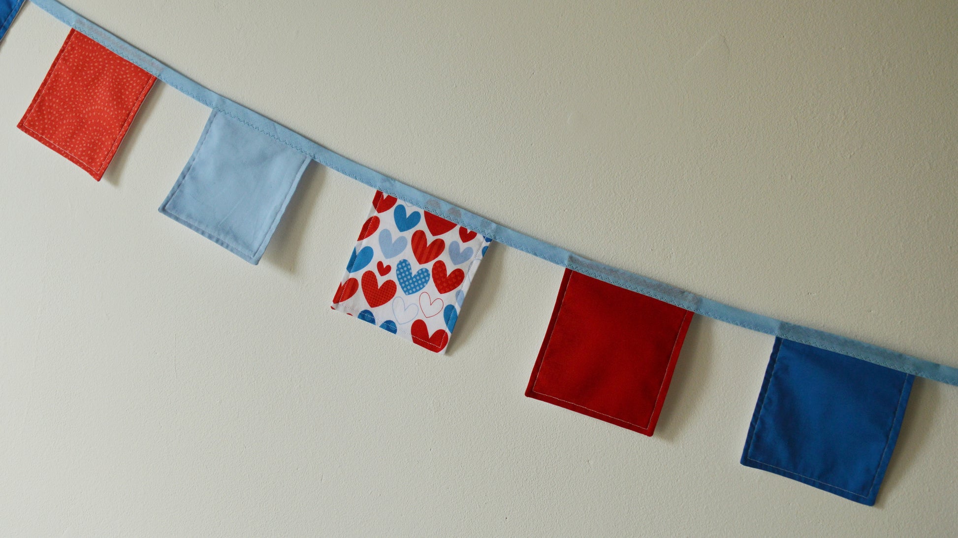 Hearts Bunting 3