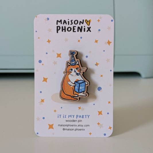 Party Cat Wooden Pin 0