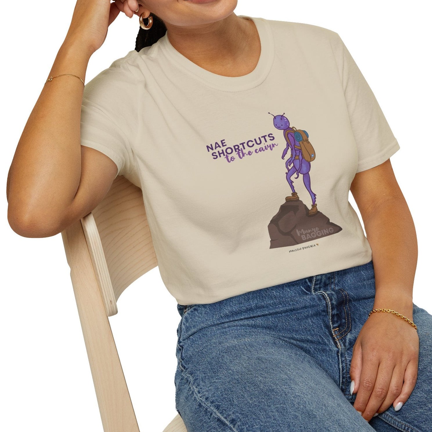 Munro Bagging T-Shirt - Sand 3