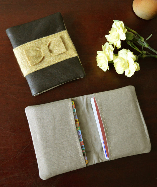 Yellow Bow Card Holder 1