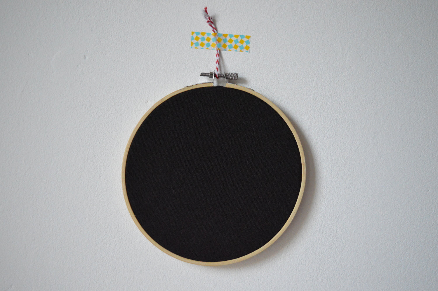 Black 15cm / 6" Pin Display 1