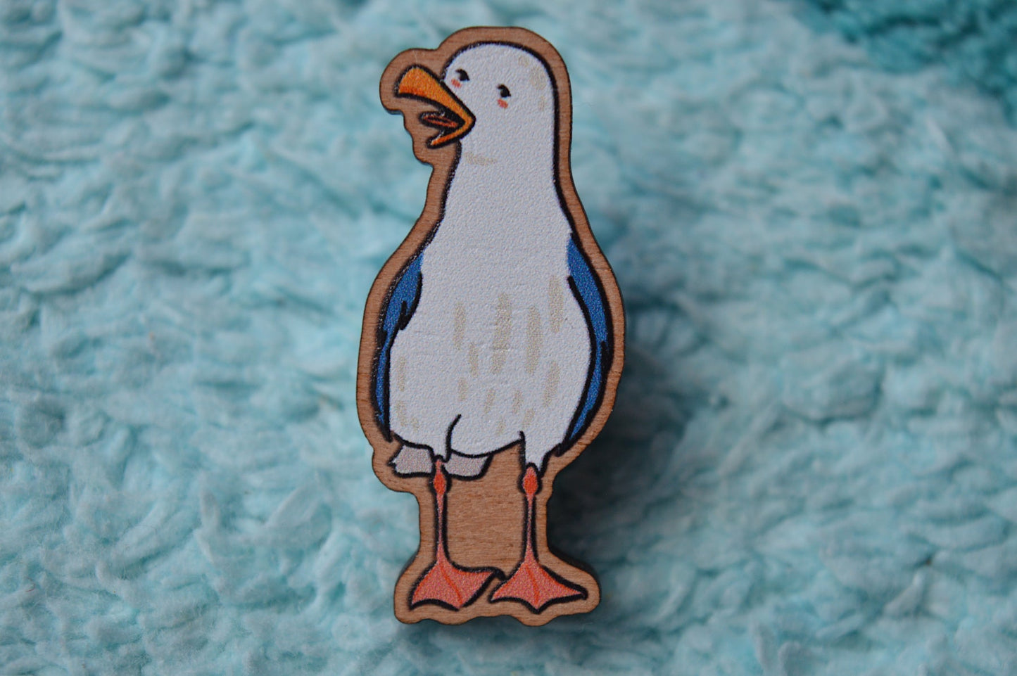 Nibbles Seagull Wooden Pin